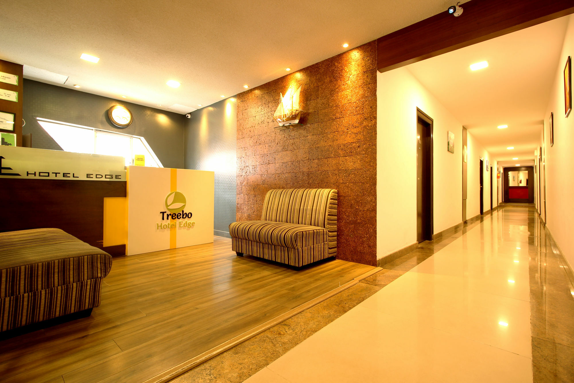 Treebo Trend Edge St Marks Road Bangalore Exteriör bild